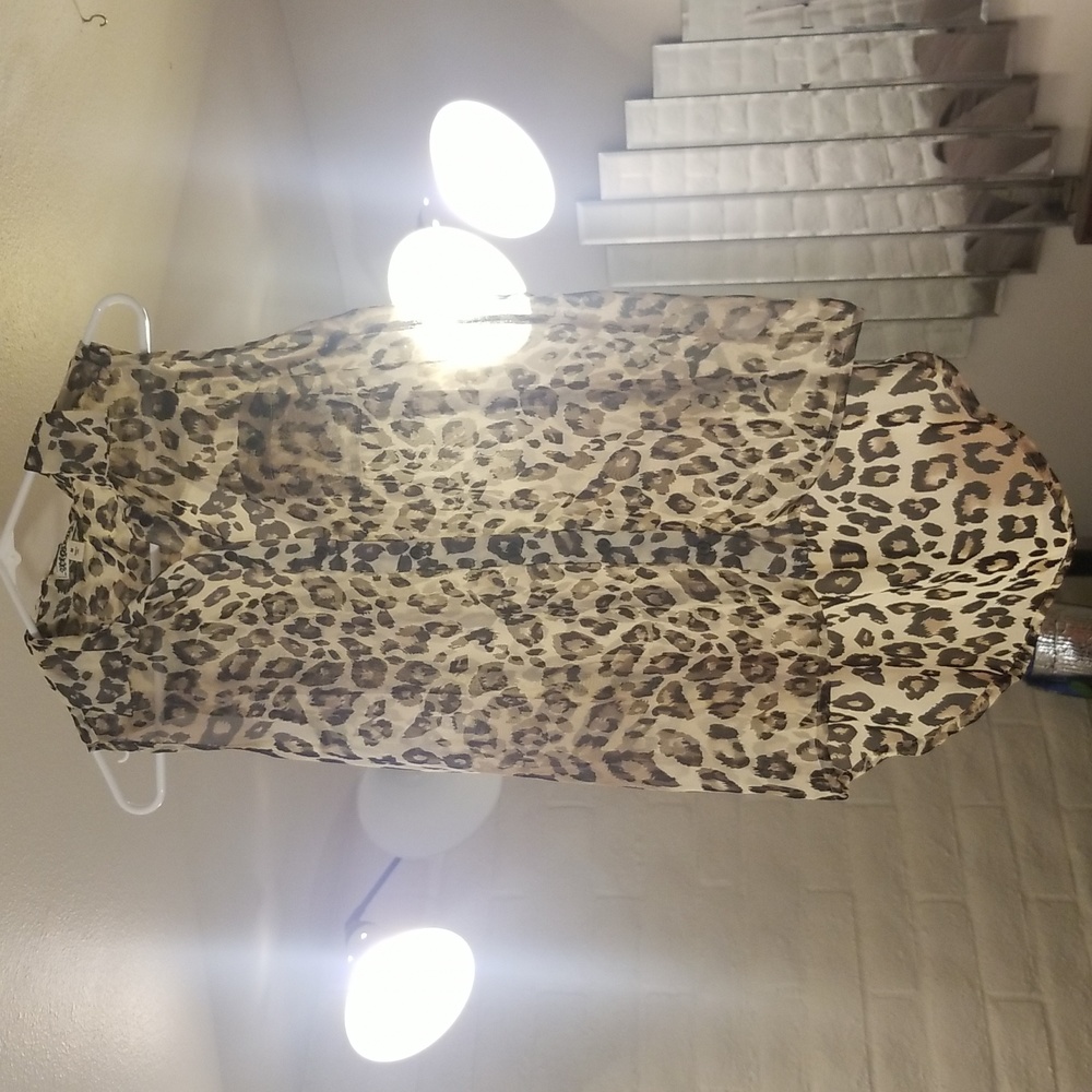 Womans leopard print tank